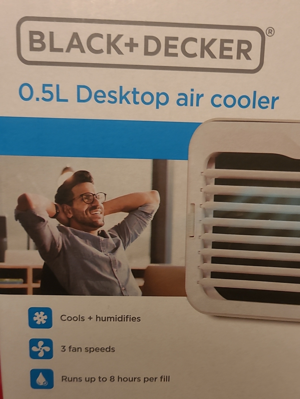 DESKTOP AIR COOLER 3 FAN SPEEDS. COOLS & HUMIDIFIES. BLACK & DECKER